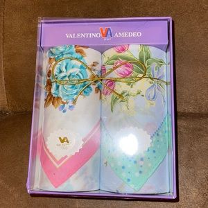 NIOB Valentino Amedeo VA of Italy Handkerchief Set